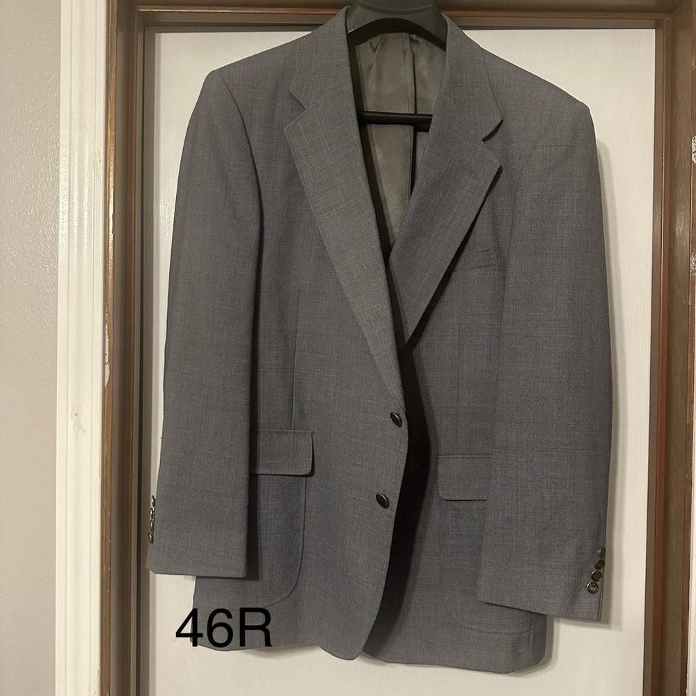 Classic Gray Men's Blazer